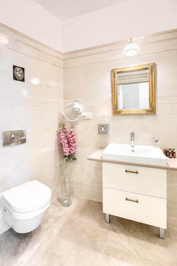 Apartamenty Pod Baranem Krakau Exterior foto